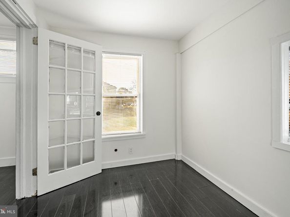 101 S Glenwood Avenue, Aldan PA 19018