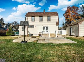101 S Glenwood Avenue, Aldan PA 19018