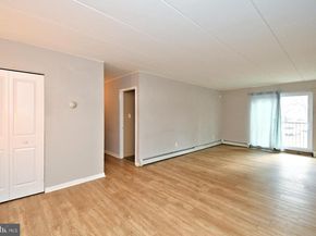 1575 W Street Road 232, Warminster PA 18974