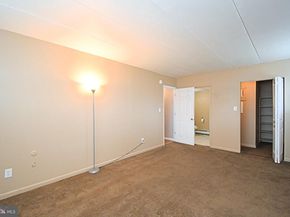 1575 W Street Road 232, Warminster PA 18974