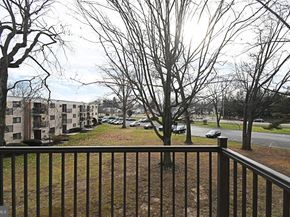 1575 W Street Road 232, Warminster PA 18974