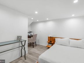 219 S 18TH Street 710, Philadelphia PA 19103