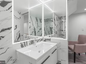 219 S 18TH Street 710, Philadelphia PA 19103