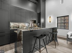 219 S 18TH Street 710, Philadelphia PA 19103