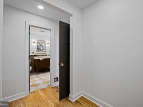 242 Locust Street, Philadelphia PA 19106