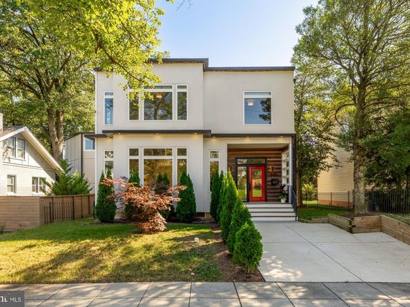 3015 26TH Street NE, Washington DC 20018