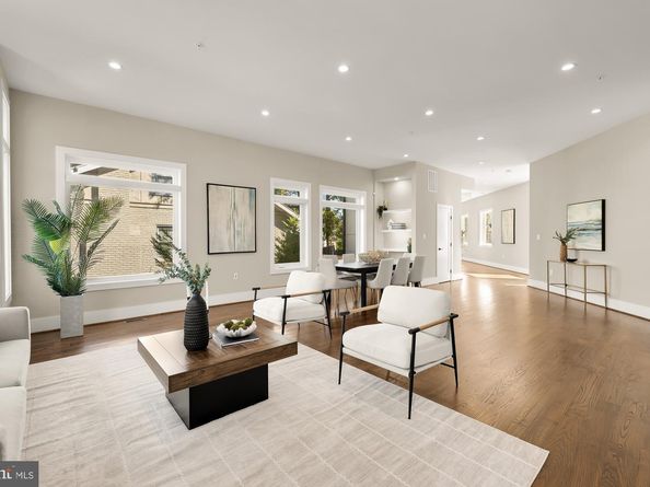 3015 26TH Street NE, Washington DC 20018