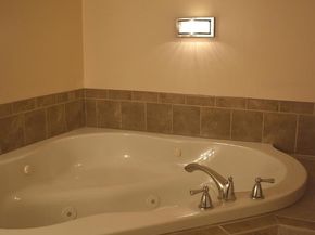 1823 S 17TH Street, Philadelphia PA 19145