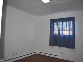 1823 S 17TH Street, Philadelphia PA 19145