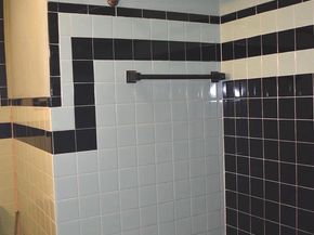 1823 S 17TH Street, Philadelphia PA 19145