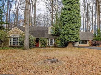 1985 Huntingdon Road