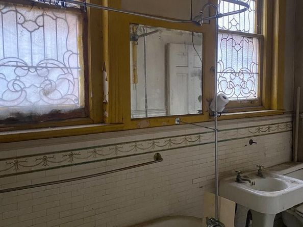 821 S 49TH Street, Philadelphia PA 19143