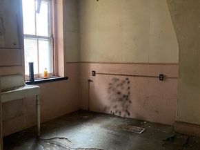 821 S 49TH Street, Philadelphia PA 19143