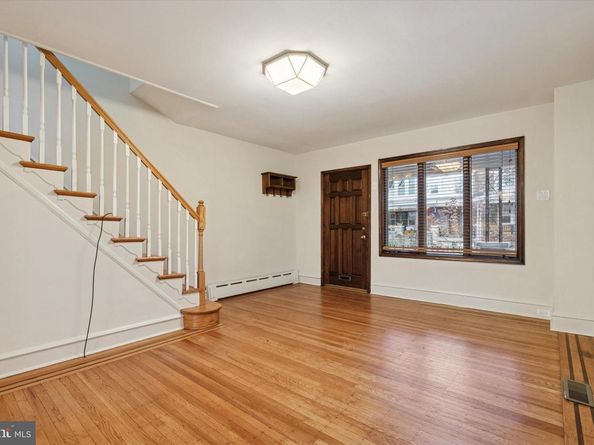 863 N Woodstock Street, Philadelphia PA 19130