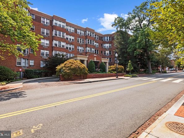 2500 Q Street NW 106, Washington DC 20007