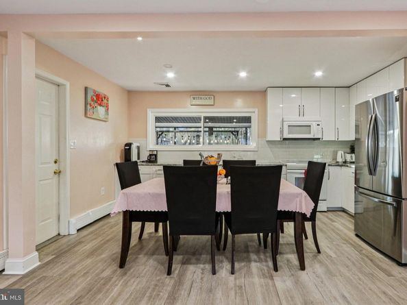 47 Plumbridge Drive, Levittown PA 19056