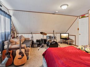 47 Plumbridge Drive, Levittown PA 19056