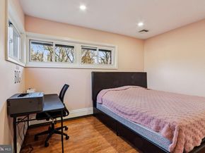 47 Plumbridge Drive, Levittown PA 19056