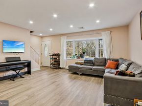 47 Plumbridge Drive, Levittown PA 19056