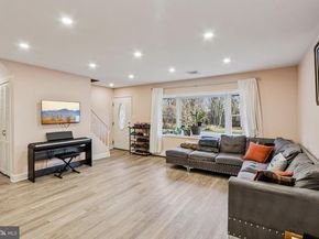 47 Plumbridge Drive, Levittown PA 19056