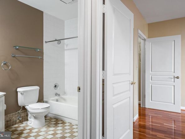 2204 Westcourt Lane 113, Herndon VA 20170