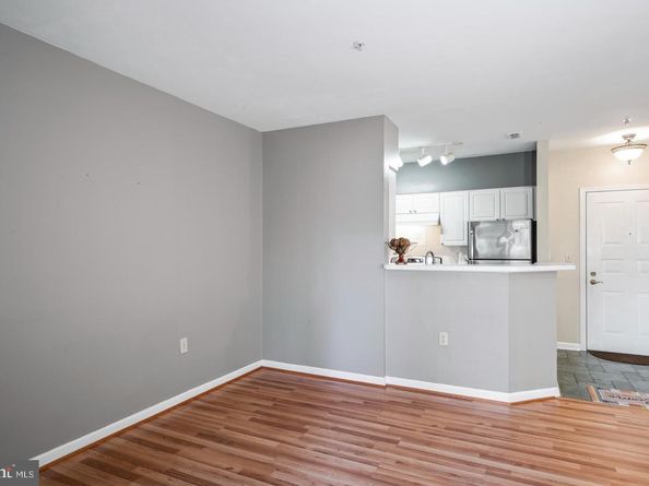 2204 Westcourt Lane 113, Herndon VA 20170