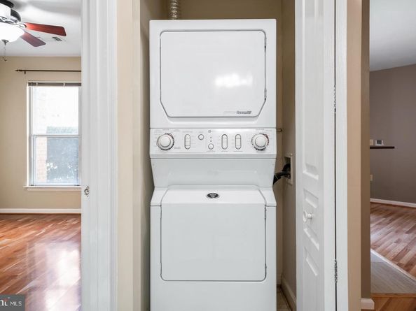 2204 Westcourt Lane 113, Herndon VA 20170