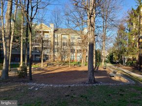 2204 Westcourt Lane 113, Herndon VA 20170