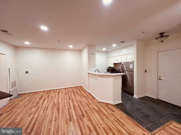 2204 Westcourt Lane 113, Herndon VA 20170