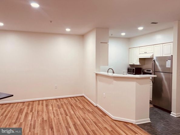 2204 Westcourt Lane 113, Herndon VA 20170