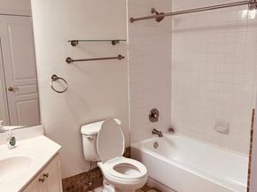 2204 Westcourt Lane 113, Herndon VA 20170