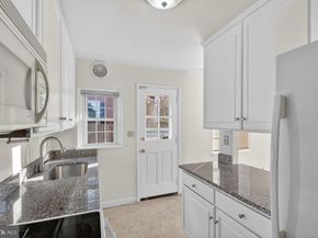 3455 S Stafford Street 535, Arlington VA 22206