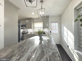 131 Casmar Street SE, Vienna VA 22180