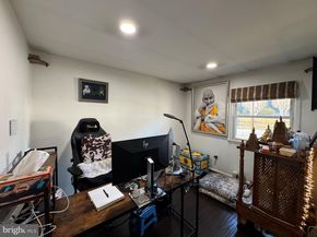 131 Casmar Street SE, Vienna VA 22180