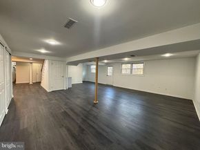 131 Casmar Street SE, Vienna VA 22180