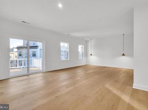 2021 Nordlie Place, Falls Church VA 22043