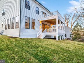 2021 Nordlie Place, Falls Church VA 22043