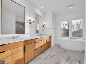 2021 Nordlie Place, Falls Church VA 22043