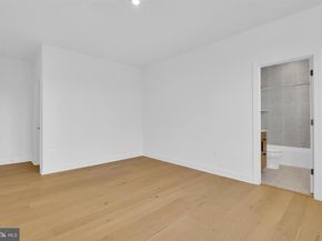 2021 Nordlie Place, Falls Church VA 22043