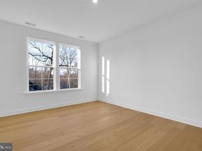 2021 Nordlie Place, Falls Church VA 22043