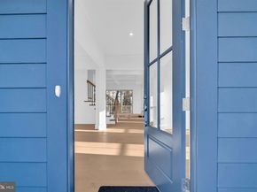 2021 Nordlie Place, Falls Church VA 22043