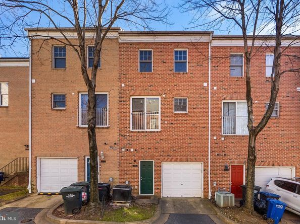 802 Hr Drive SE, Washington DC 20032