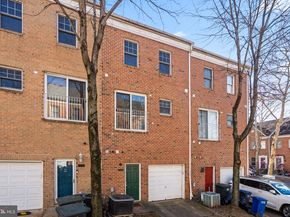 802 Hr Drive SE, Washington DC 20032