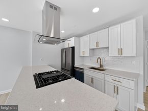 4390 Lorcom Lane 410, Arlington VA 22207