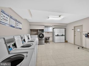 4390 Lorcom Lane 410, Arlington VA 22207