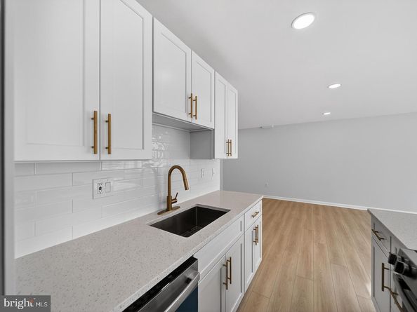 4390 Lorcom Lane 410, Arlington VA 22207