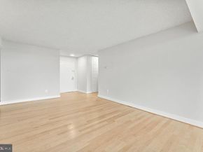 4500 S Four Mile Run Drive 1113, Arlington VA 22204