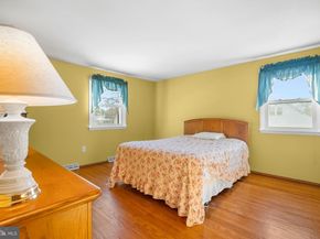 16 Wilbur Road, Yardley PA 19067
