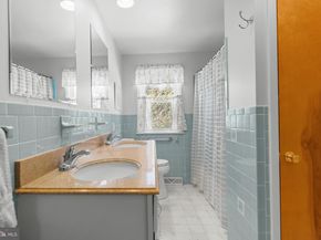 16 Wilbur Road, Yardley PA 19067