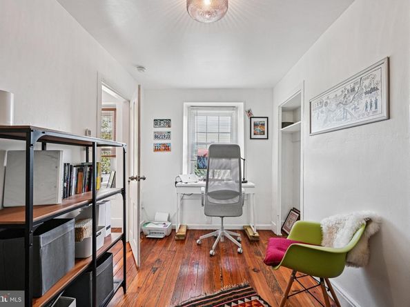 223 Dupont Street, Philadelphia PA 19127